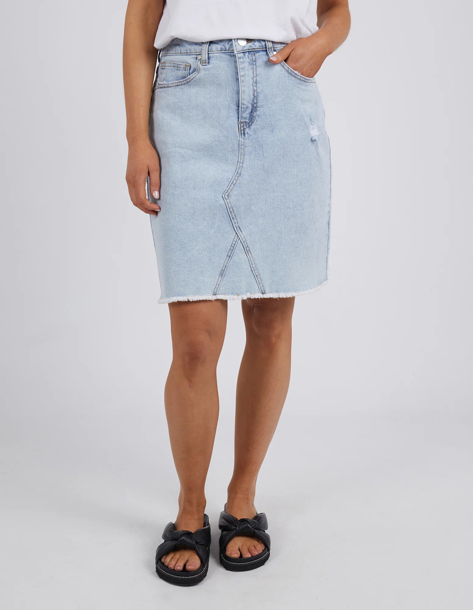 FOXWOOD BELLE SKIRT - LIGHT BLUE - THE VOGUE STORE