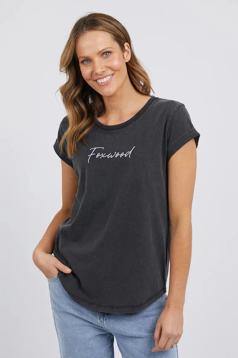 FOXWOOD SIGNATURE TEE - BLACK - THE VOGUE STORE