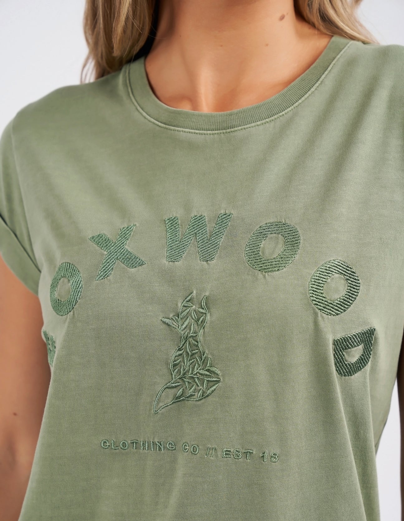 FOXWOOD EFFORTLESS TEE - FERN GREEN - THE VOGUE STORE