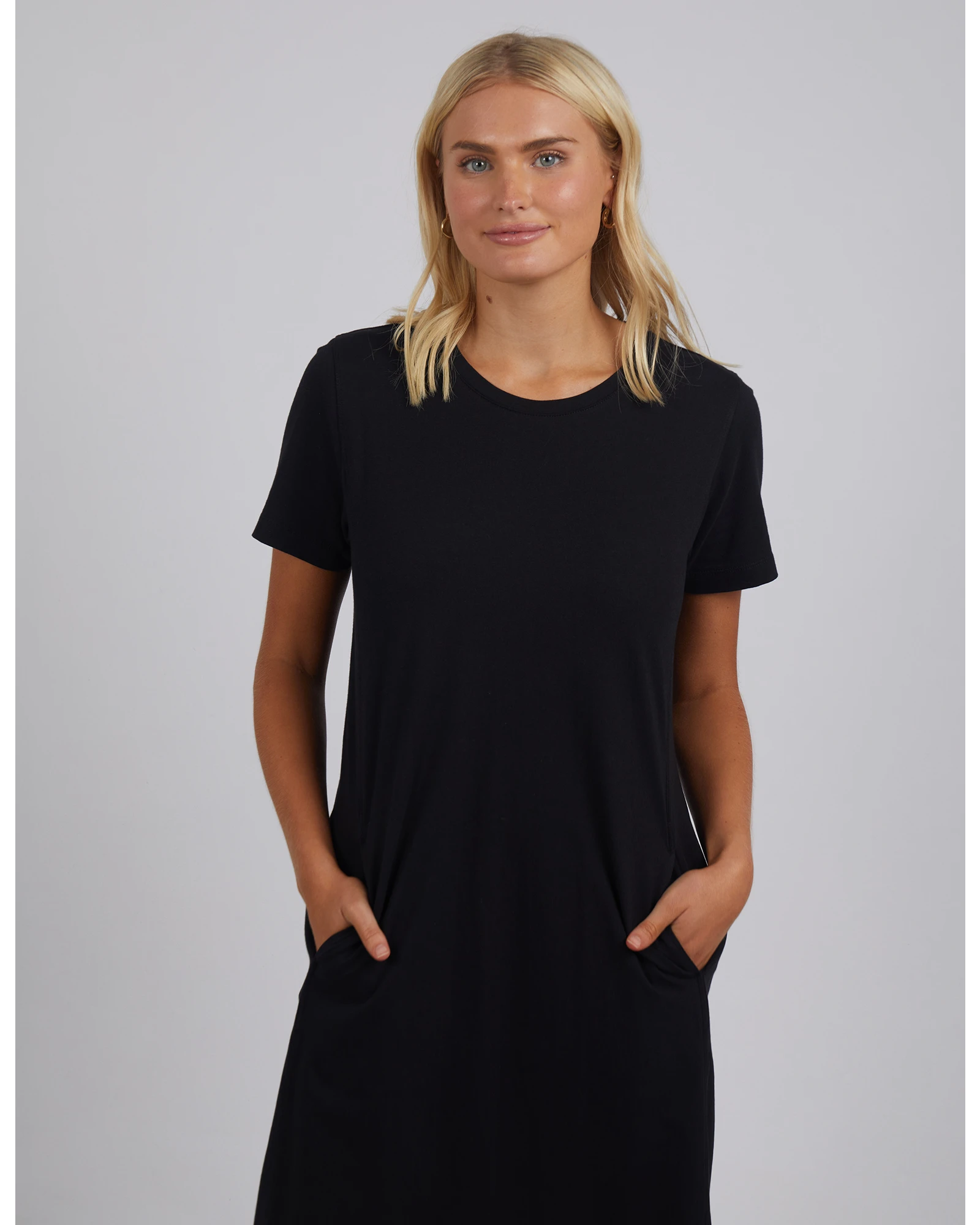 ELM ADIRA DRESS - BLACK - THE VOGUE STORE