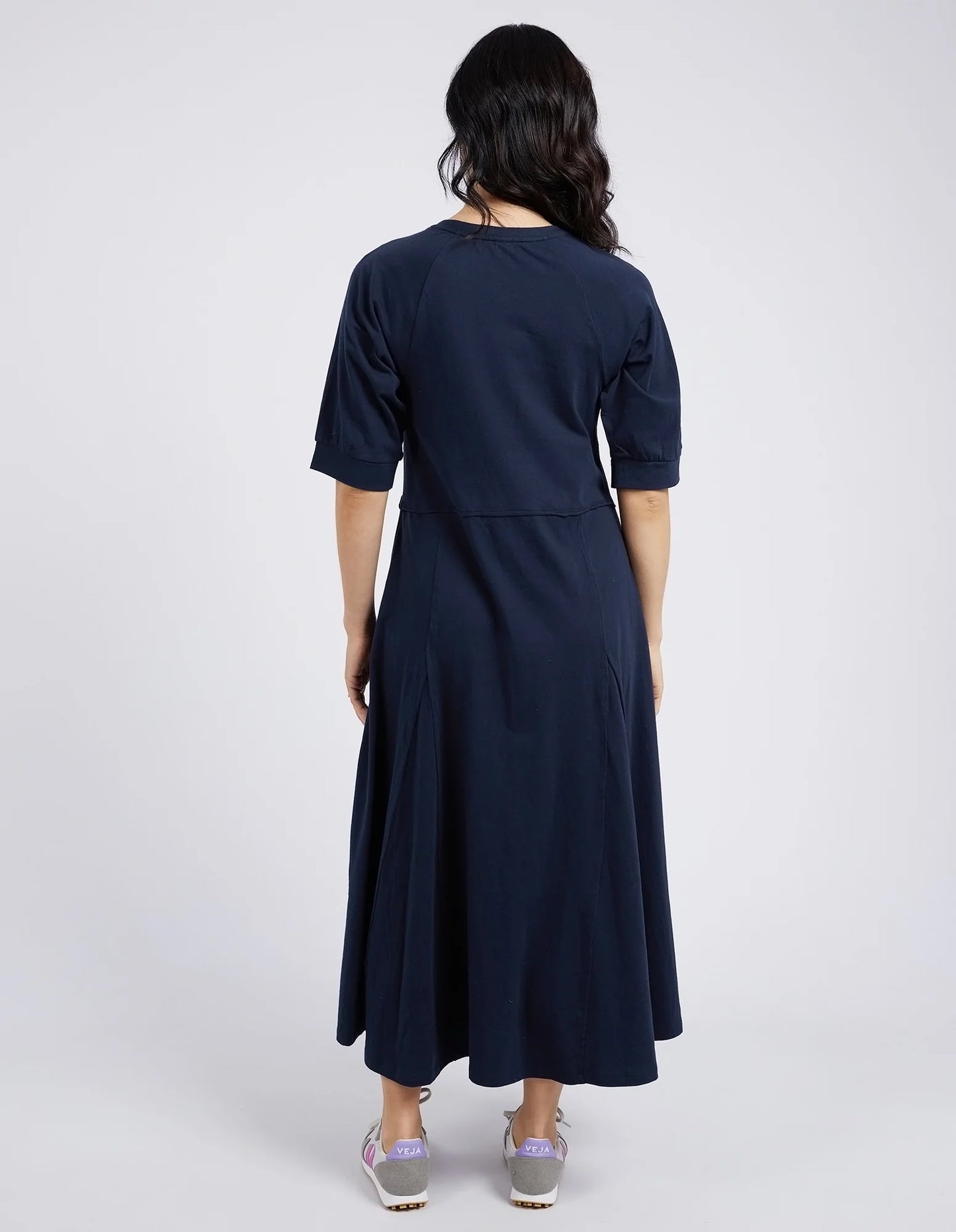 ELM YORK MIDI DRESS - NAVY - THE VOGUE STORE