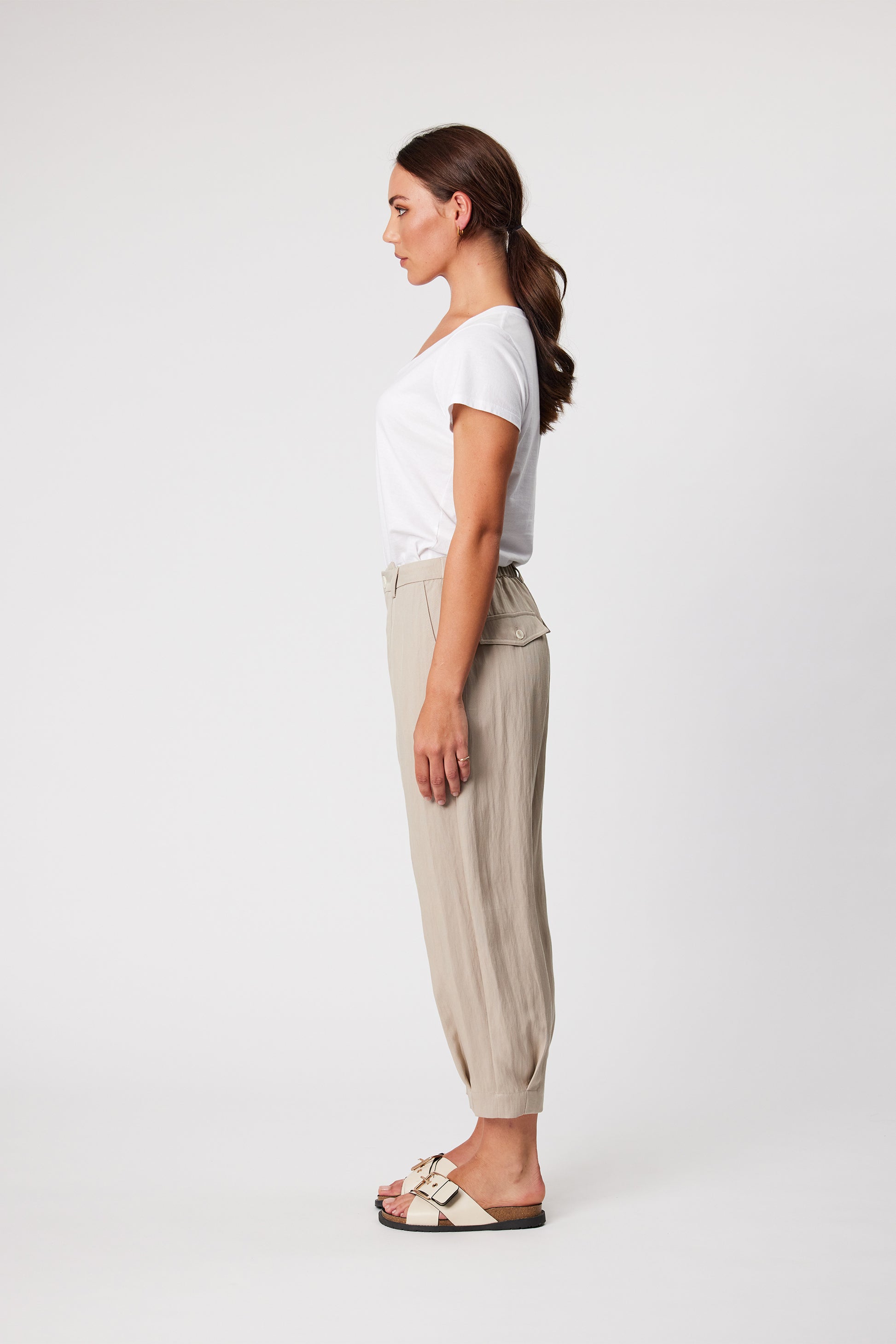 DESIGN NATION PIVOT PANT - SAND - THE VOGUE STORE