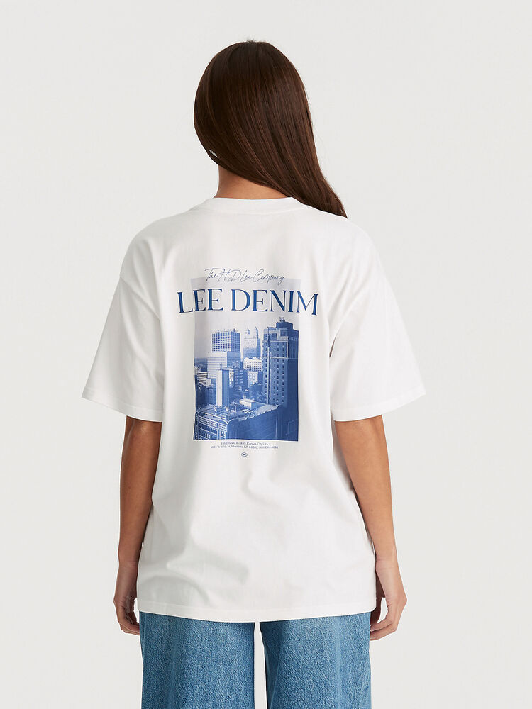 LEE CITYSCAPE BAGGY TEE - OPTIC WHITE - THE VOGUE STORE