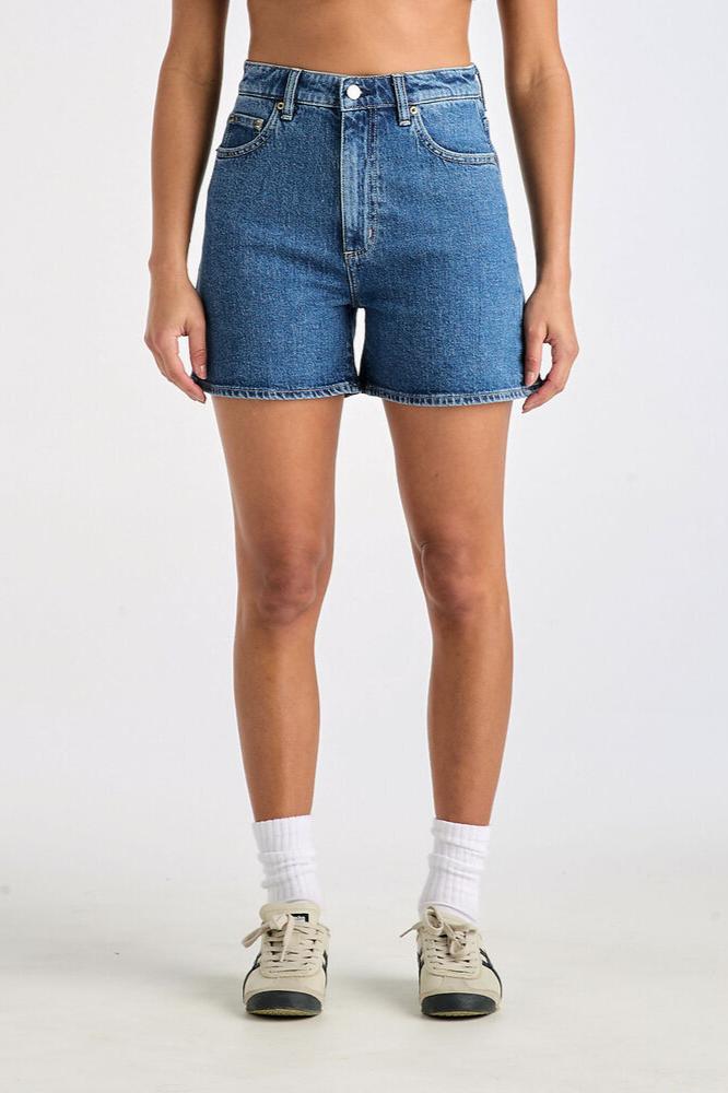 LEE HIGH MOM SHORT - BLUE STONE - THE VOGUE STORE