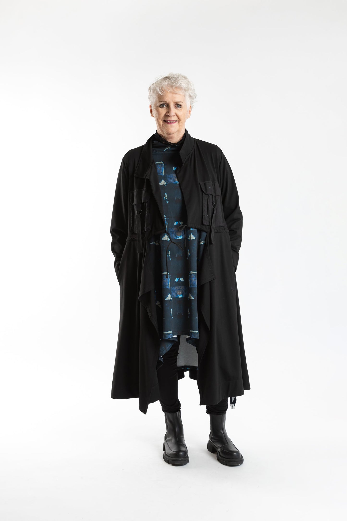 DEEANNE HOBBS CONSTRUCTION COAT - BLACK - THE VOGUE STORE