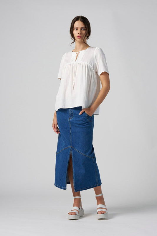 MADLY SWEETLY MOTO DENIM SKIRT - MID WASH DENIM - THE VOGUE STORE