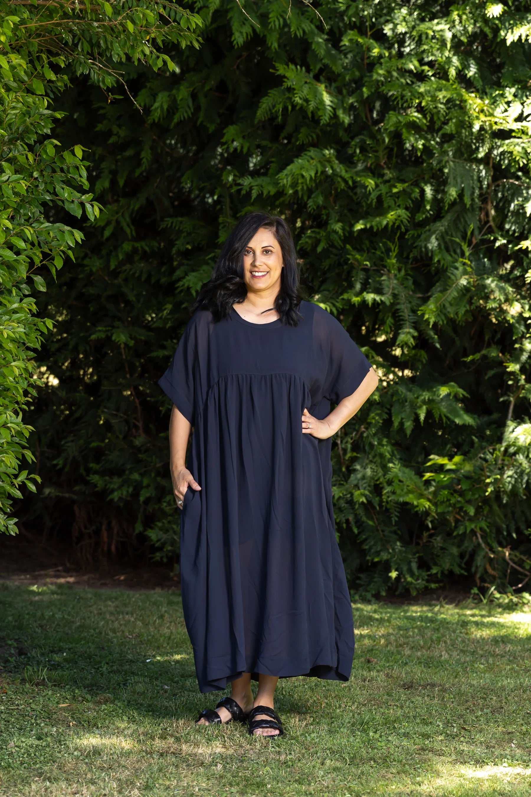 DEEANNE HOBBS URBAN DRESS - NAVY - THE VOGUE STORE