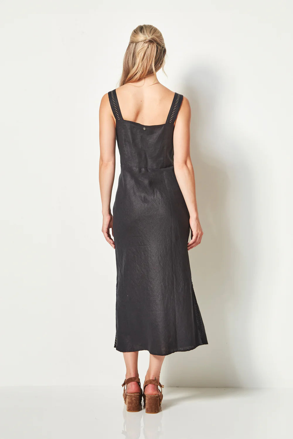 VERGE ROAM DRESS - BLACK - THE VOGUE STORE