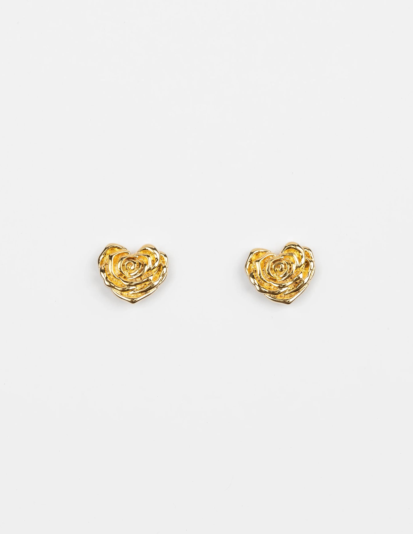 STELLA + GEMMA EARRING - HEART SHAPED FLOWER GOLD - THE VOGUE STORE