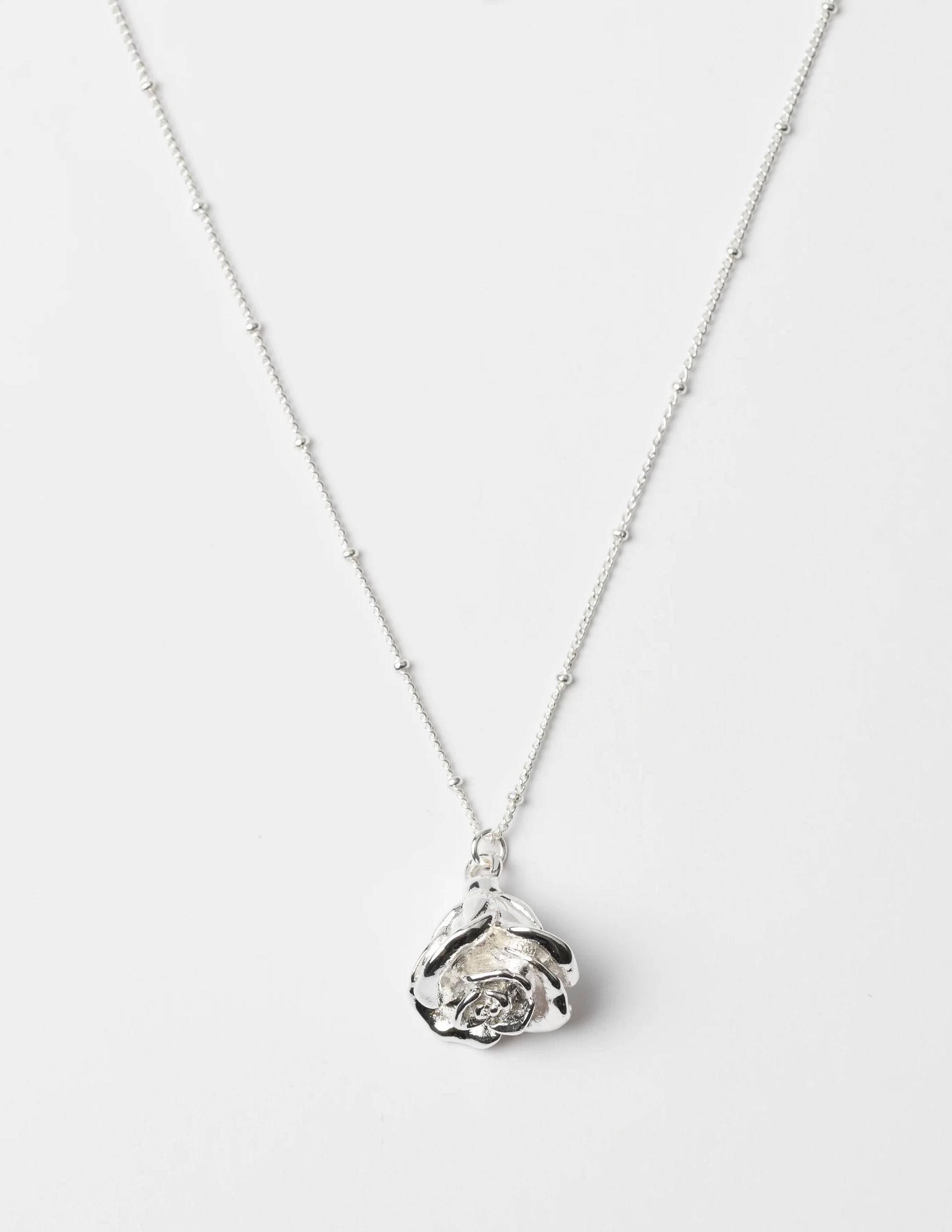 STELLA + GEMMA NECKLACE - SILVER DROP FLOWER - THE VOGUE STORE