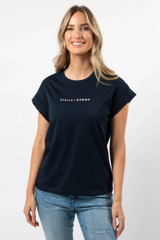 STELLA + GEMMA CUFF SLEEVE T-SHIRT - NAVY LOGO - THE VOGUE STORE