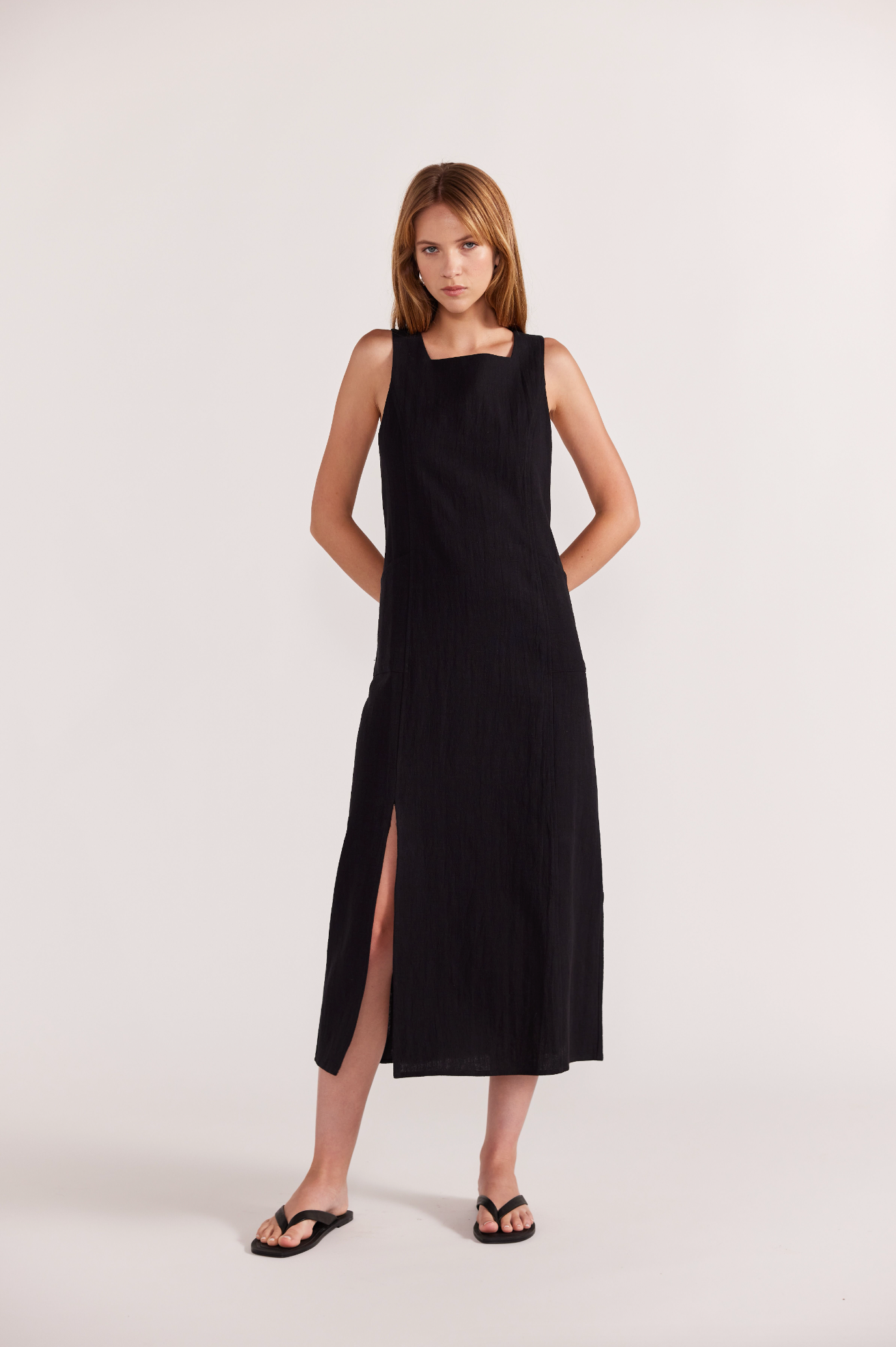 STAPLE THE LABEL HARPER MIDI SHIFT DRESS - THE VOGUE STORE