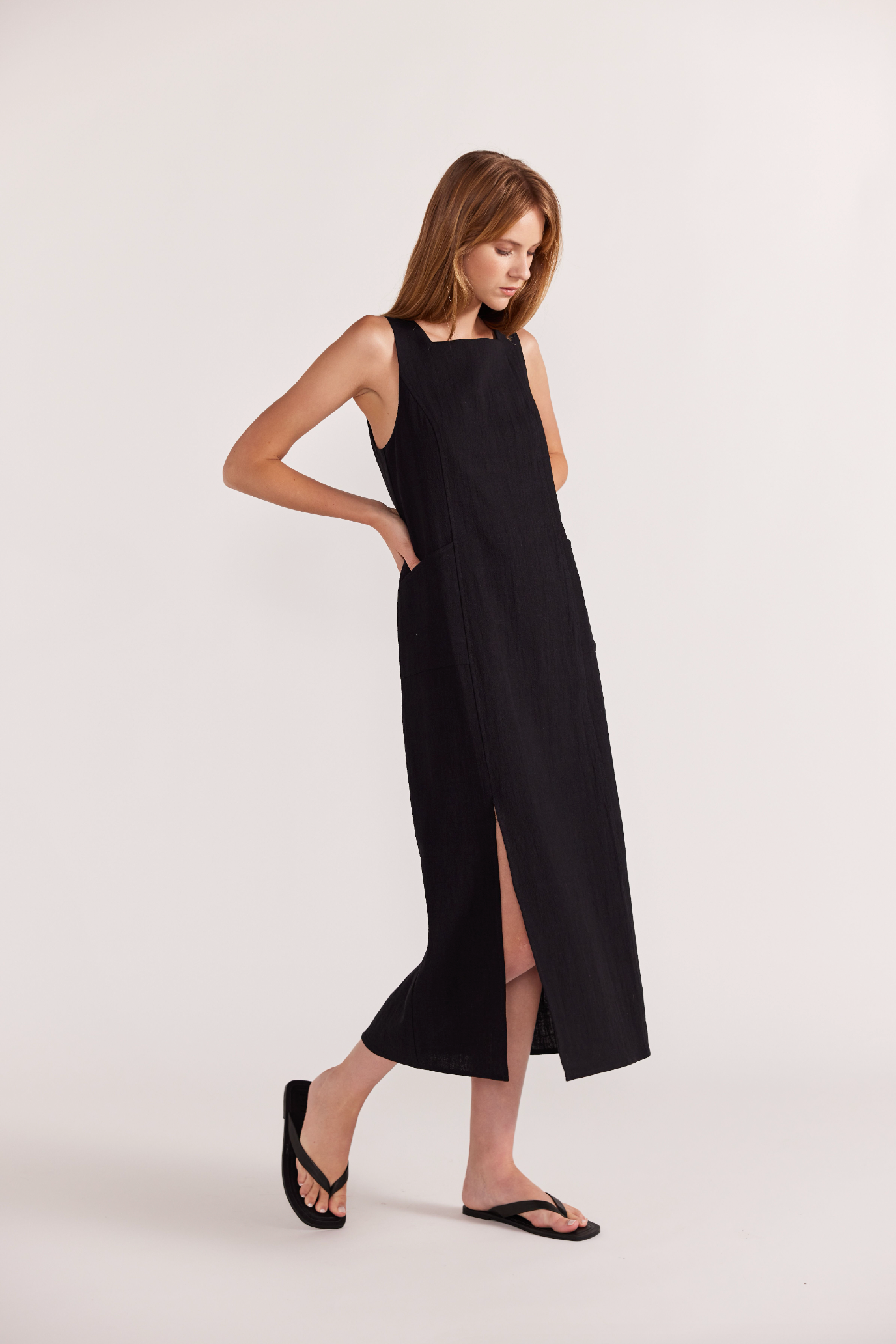 STAPLE THE LABEL HARPER MIDI SHIFT DRESS - THE VOGUE STORE