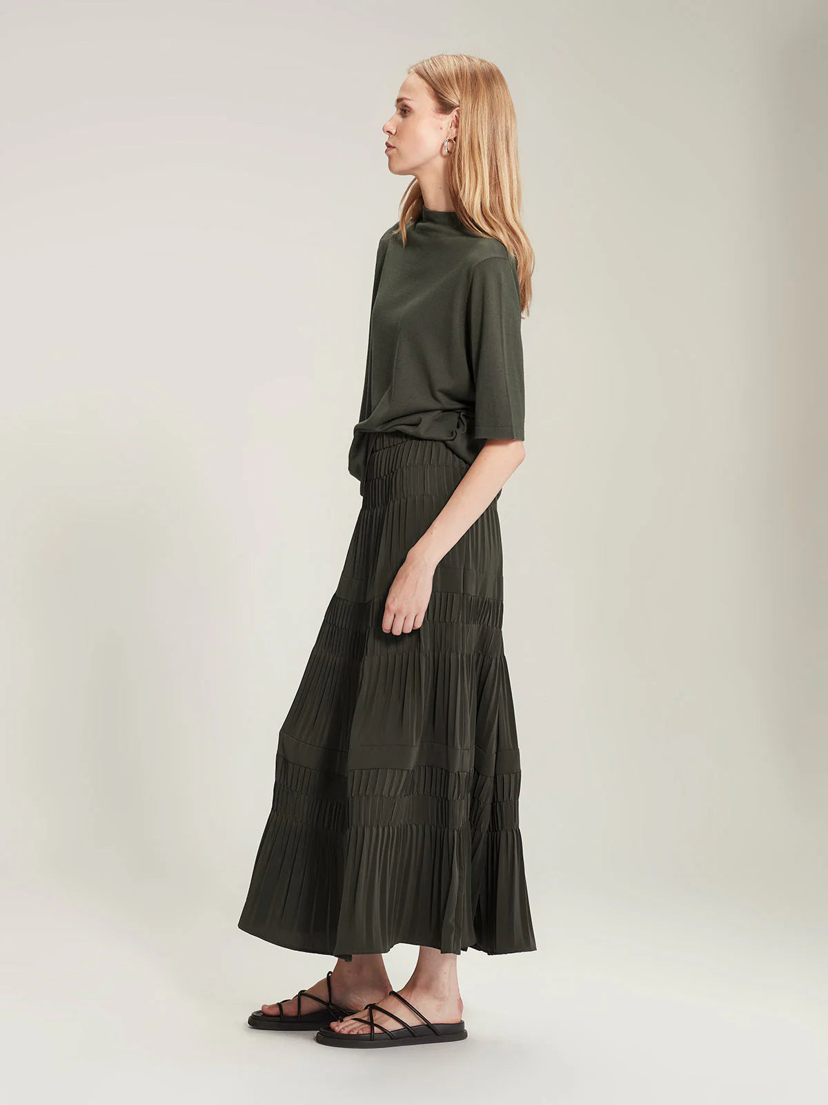 SILLS ALMA PLEAT SKIRT - KHAKI - THE VOGUE STORE