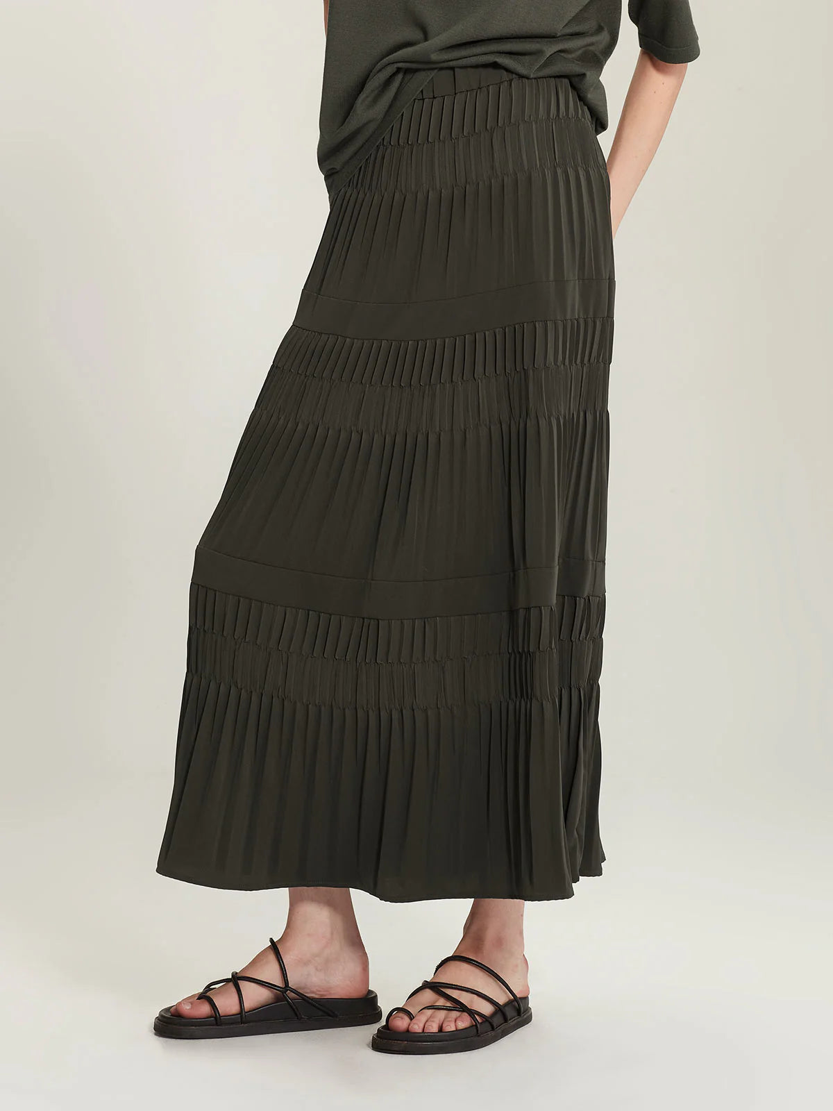 SILLS ALMA PLEAT SKIRT - KHAKI - THE VOGUE STORE