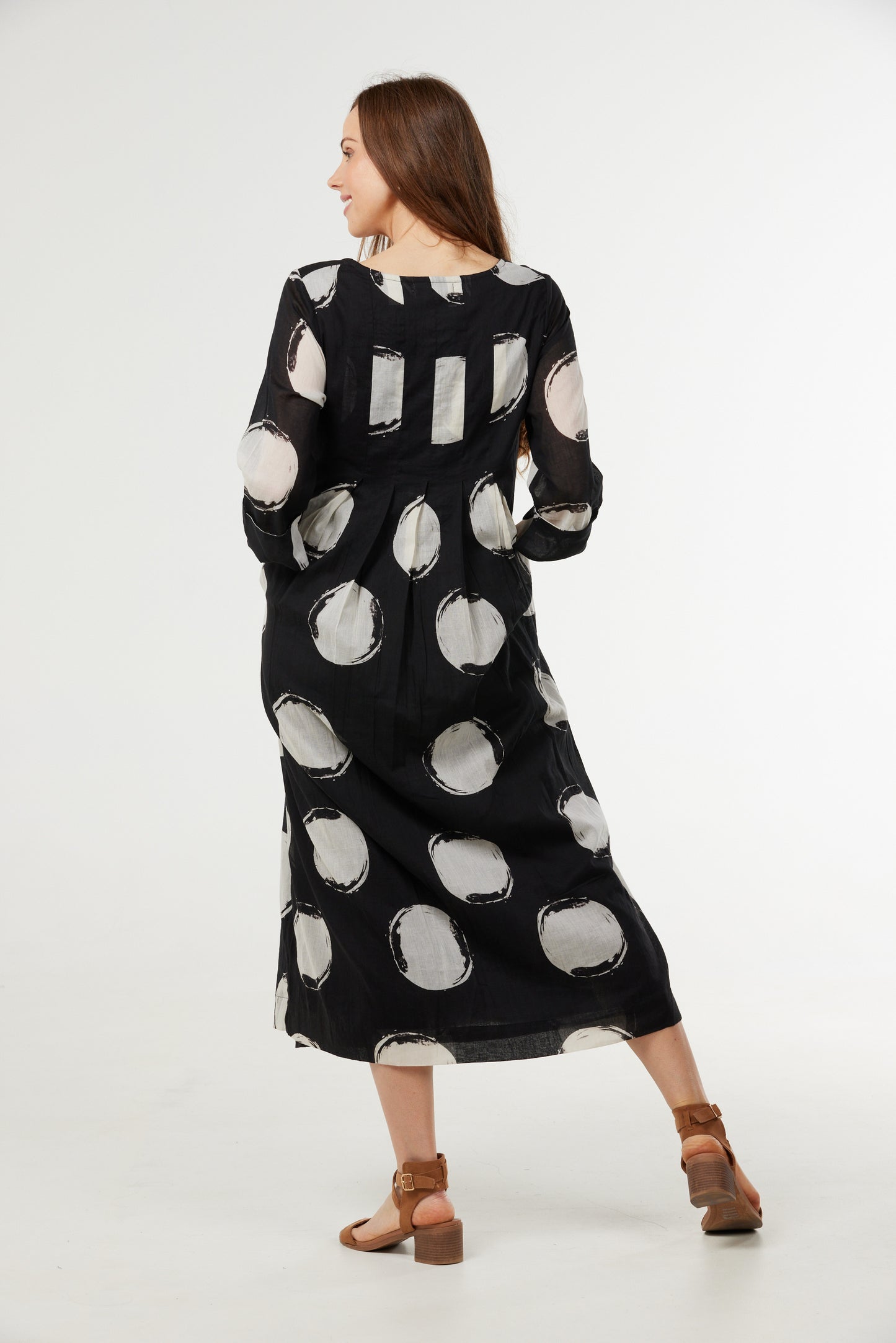 AU HASARD D'UN VOYAGE NOIR CHIC DRESS - NOIR CHIC - THE VOGUE STORE