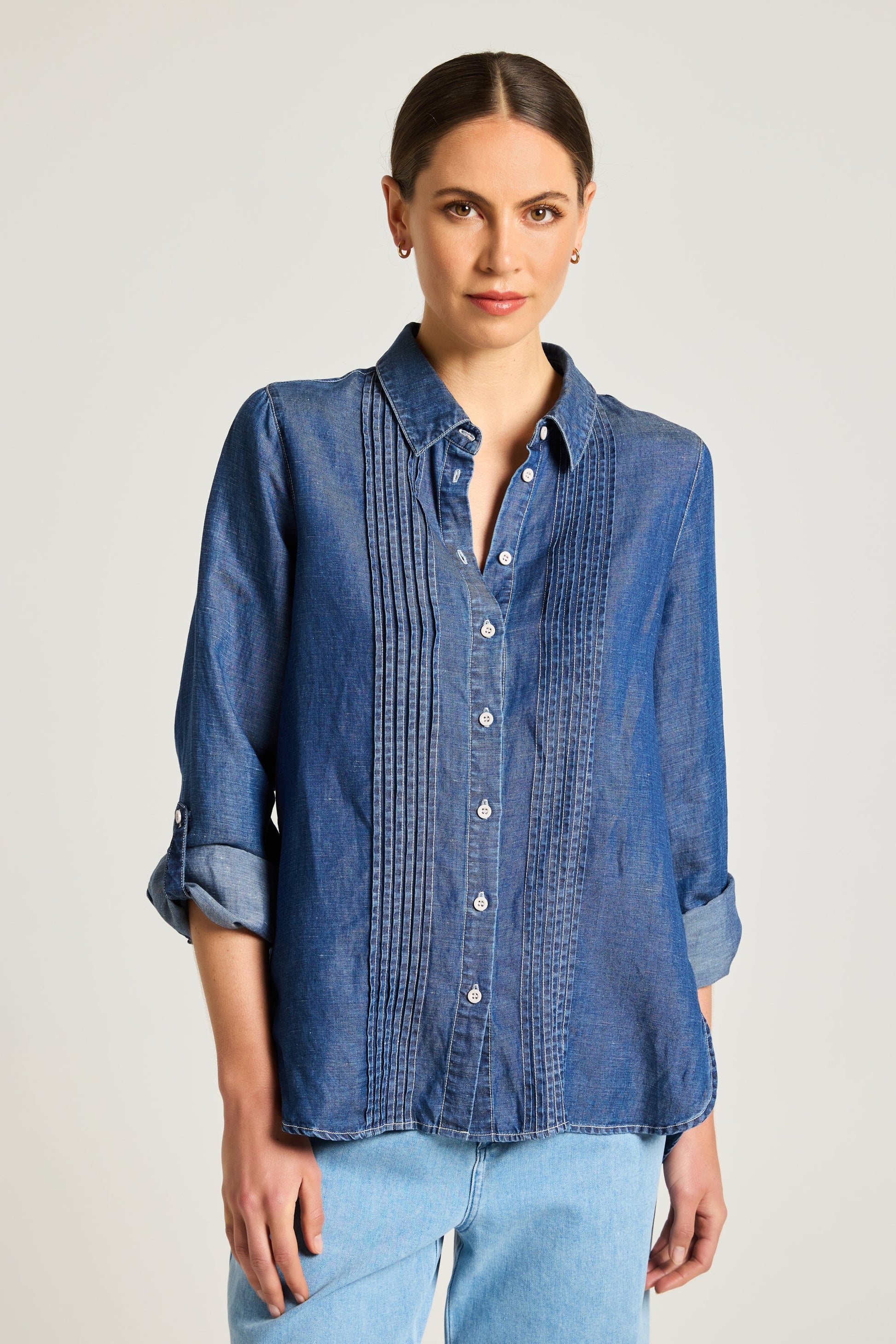 YARRA TRAIL MAYA SHIRT - CHAMBRAY - THE VOGUE STORE