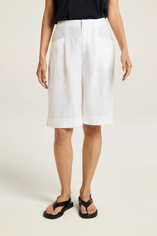 YARRA TRAIL BERMUDA SHORT - WHITE - THE VOGUE STORE