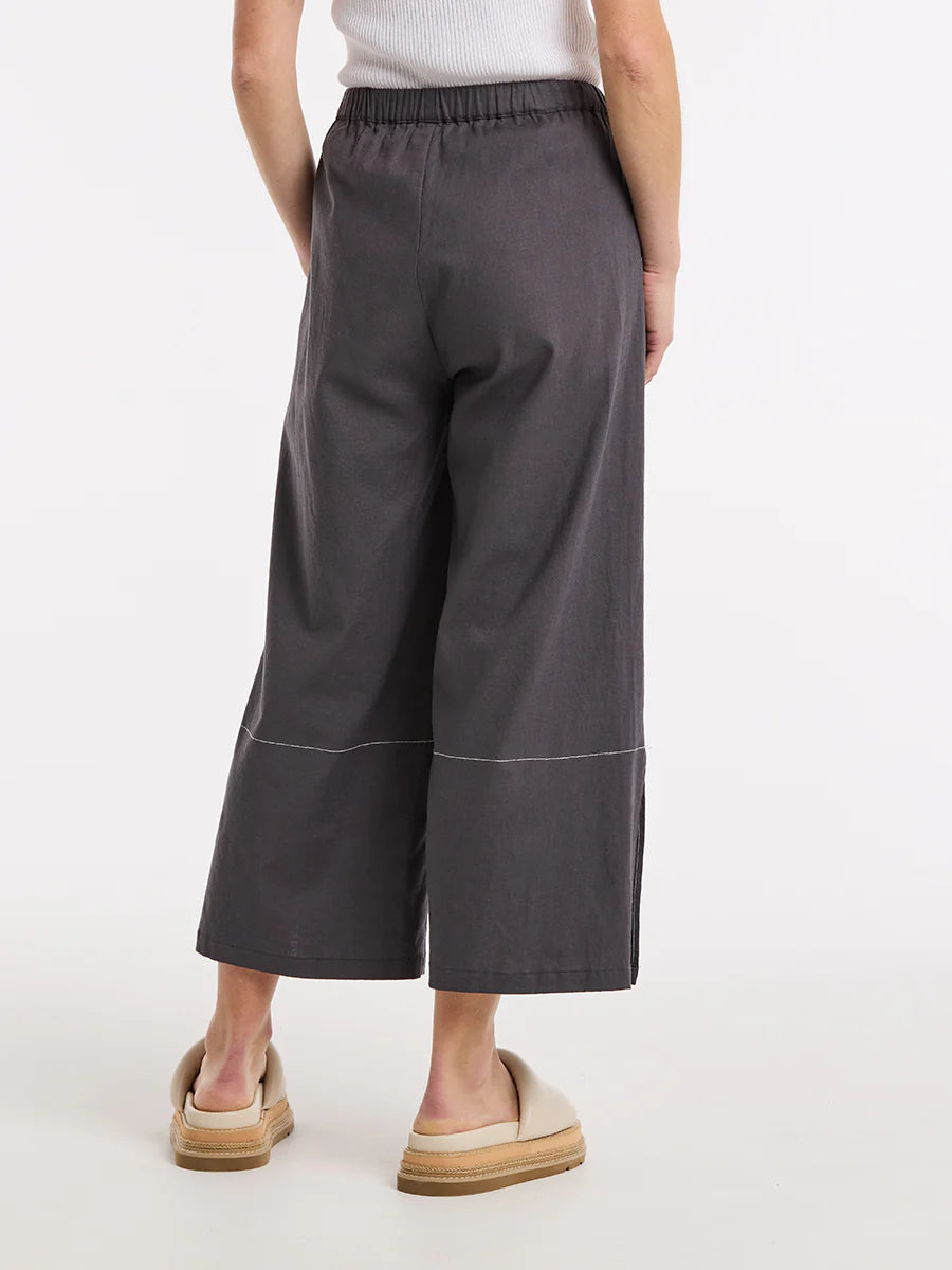 MARCO POLO 3/4 SPLIT HEM PANT - CHARCOAL - THE VOGUE STORE