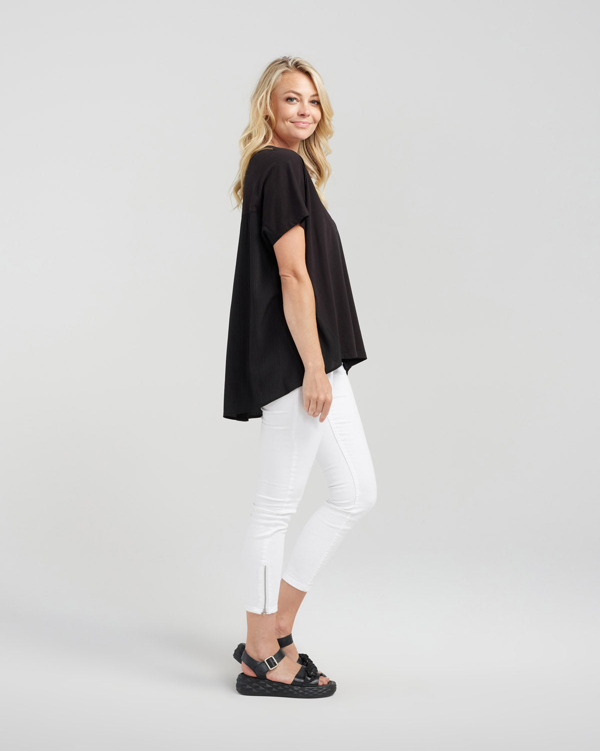 ZAFINA ALICE TOP - BLACK - THE VOGUE STORE