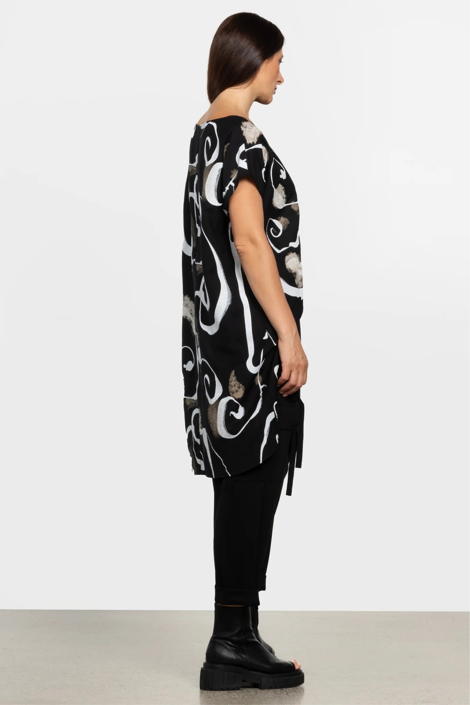 REPERTOIRE CALLUM TOP - PRINT B/W - THE VOGUE STORE