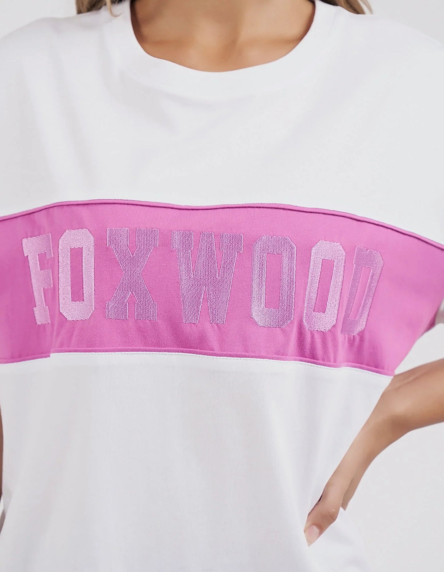 FOXWOOD CONNECTION TEE - FUSCHIA - THE VOGUE STORE