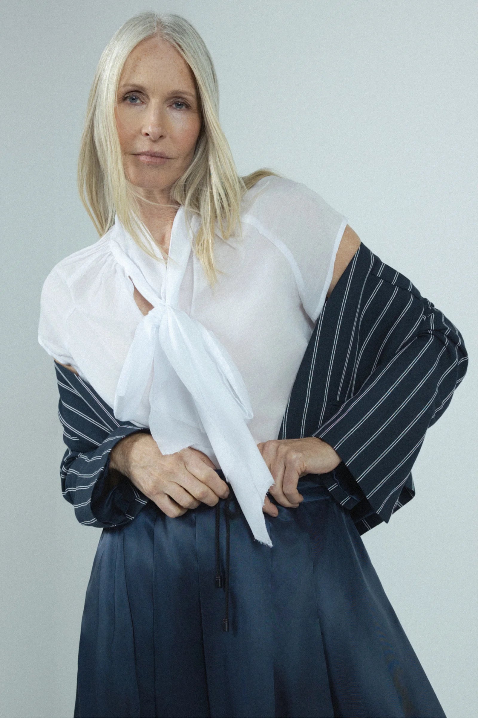 REPERTOIRE GRACEN BLOUSE - WHITE - THE VOGUE STORE