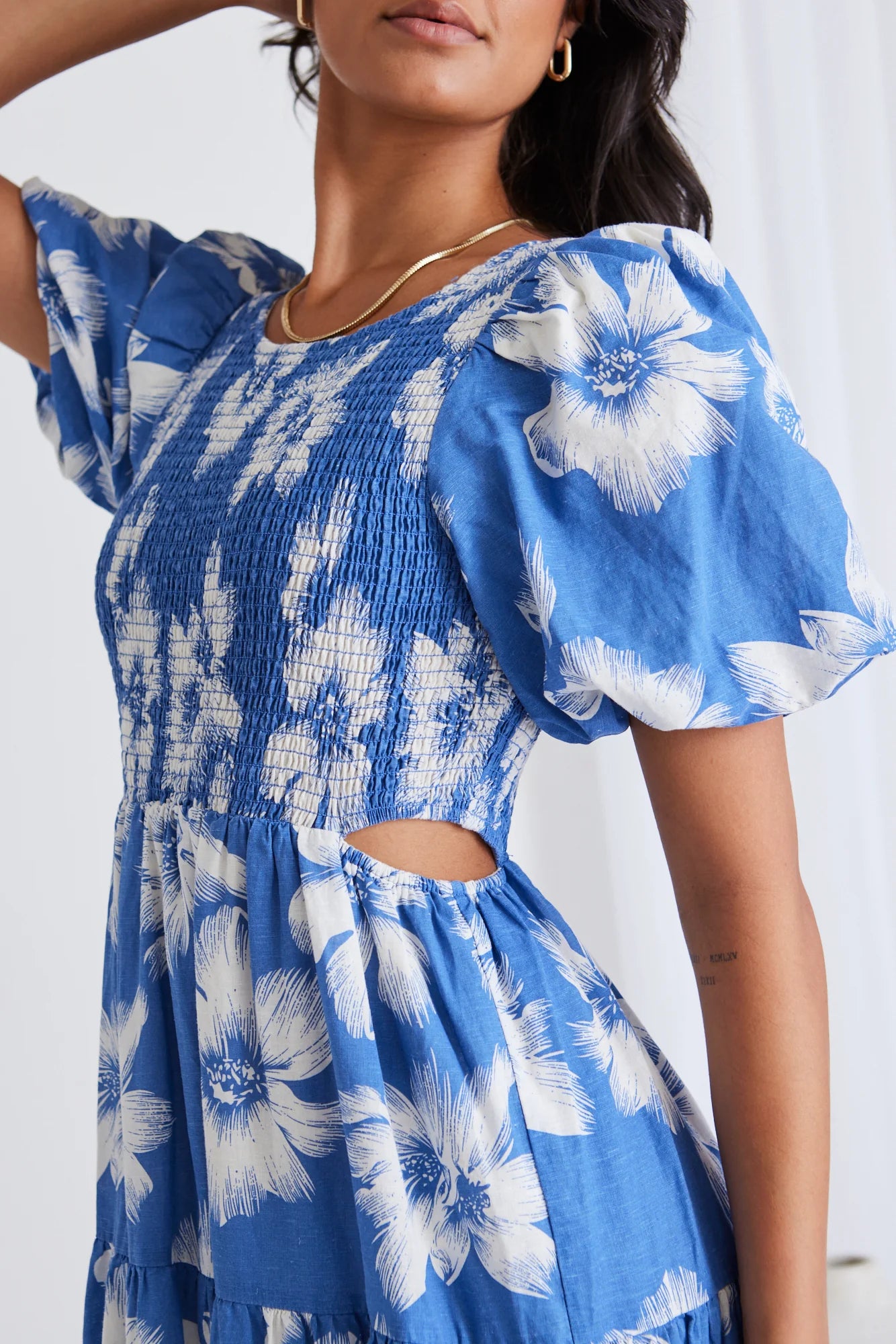 IVY + JACK MILANO BLUE HIBISCUS BUBBLE SLEEVE TIERED MAXI DRESS - THE VOGUE STORE