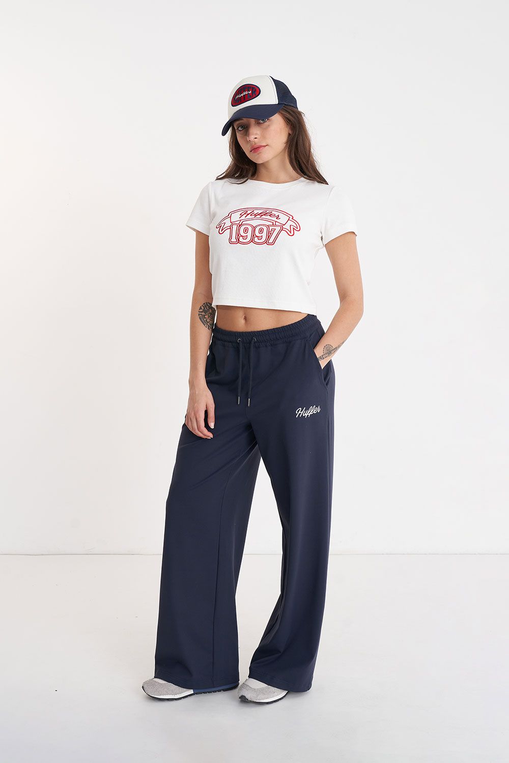 HUFFER WMNS STRAIGHT LEG TRACKPANT - MIDNIGHT - THE VOGUE STORE