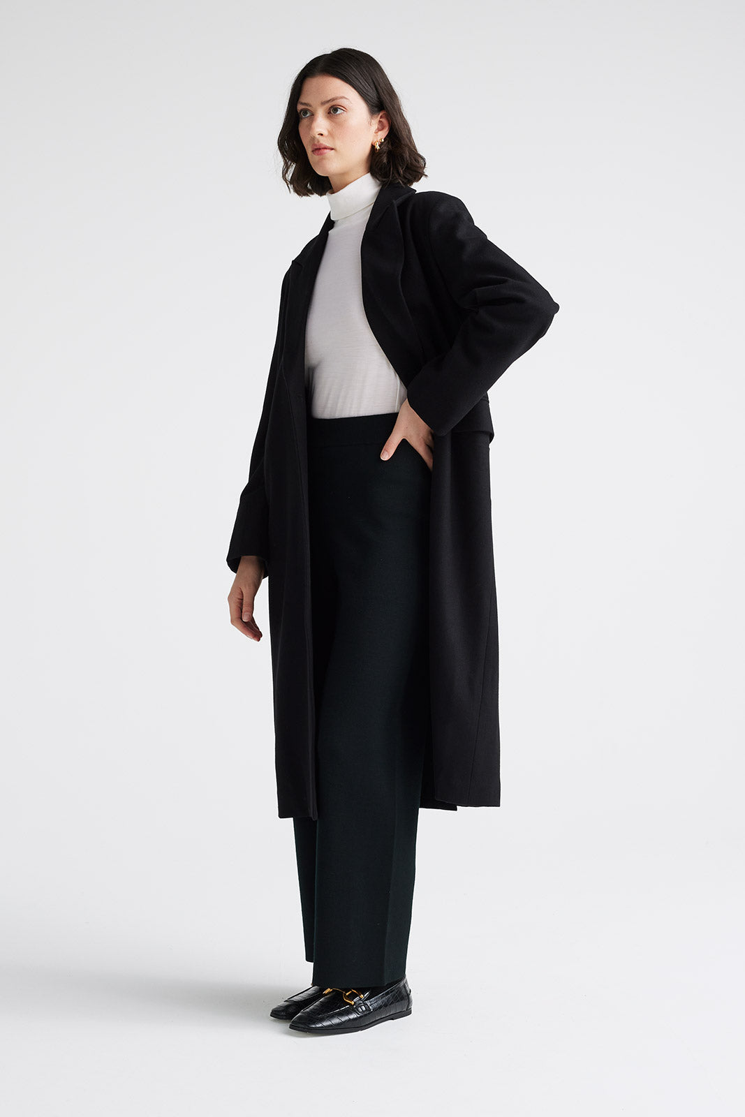 TOORALLIE TAILORED WOOL COAT - BLACK